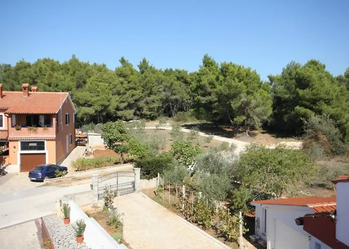 With A Parking Space - 7203 Apartman *