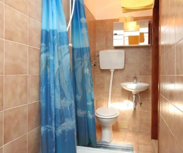 Apartment With A Parking Space - 7203 Pula